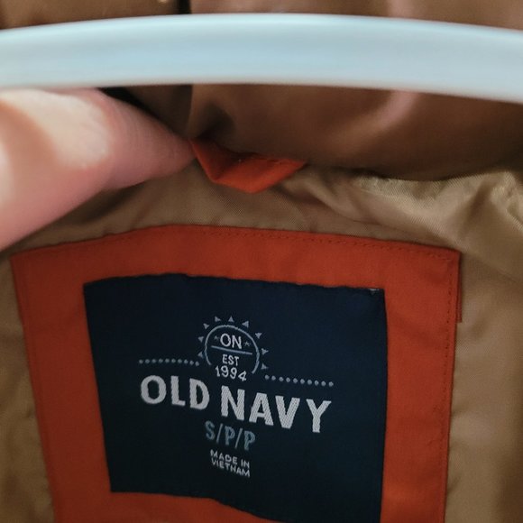 old navy orange and brown puffer vest size S - Picture 6 of 11